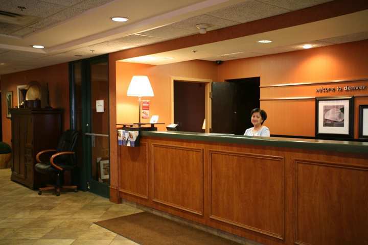 Hampton Inn Denver-International Airport Dalaman gambar